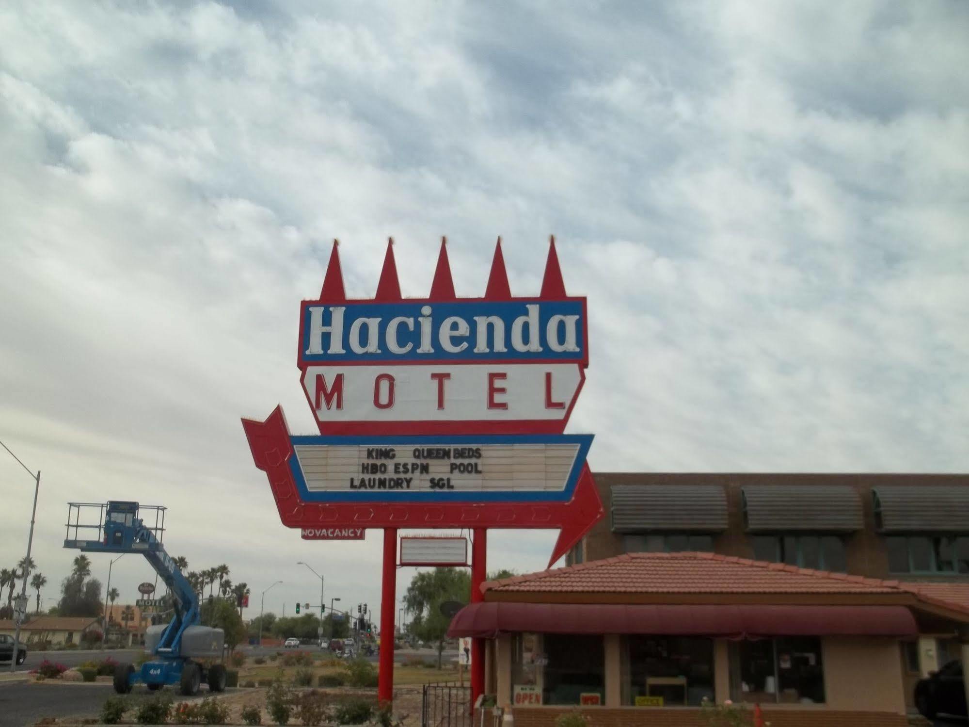 Hacienda Motel Yuma Exterior photo